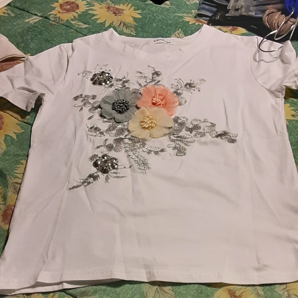 Flower T-Shirt Brand New